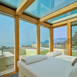 Sunny Apartment Bardolino